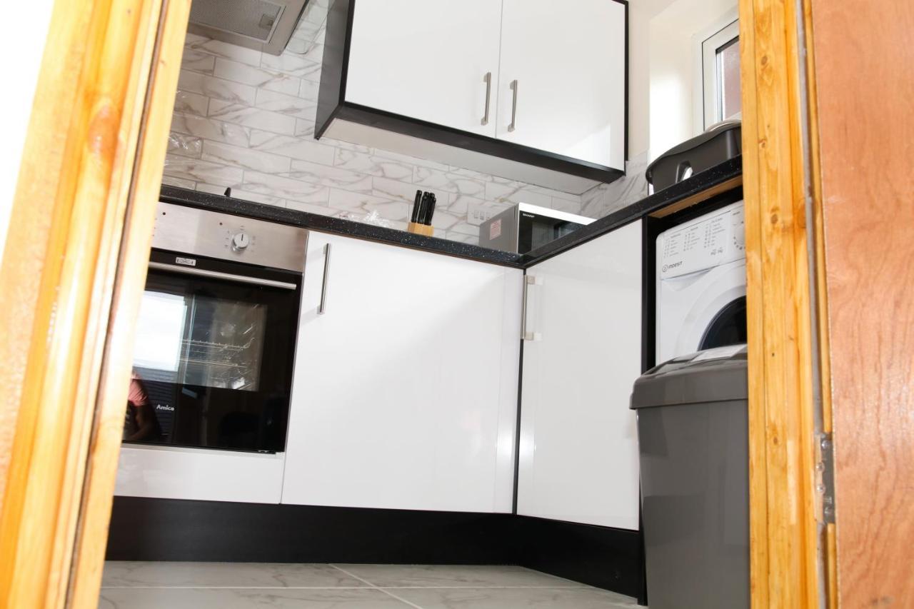 City Road Birmingham Apartments From 360Midlands, En-Suite Exterior photo