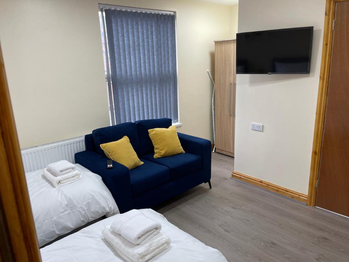 City Road Birmingham Apartments From 360Midlands, En-Suite Exterior photo